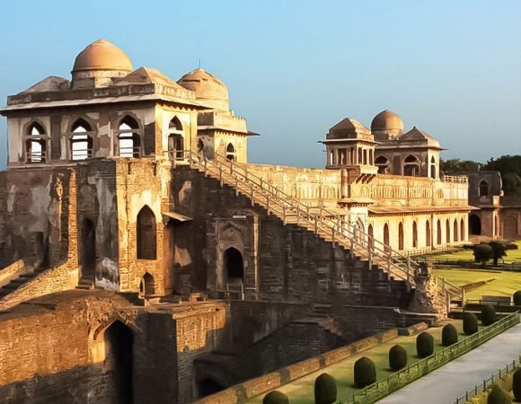 Top Places to Visit in Mandu