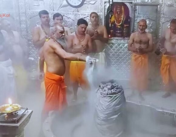 Ujjain Bhasma Aarti VIP Ticket Booking – Complete Guide